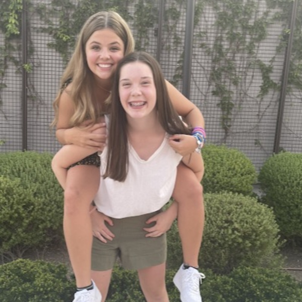 Meet your Posher, Caitlin